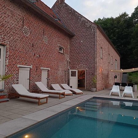 La Canopee Des Arbres, Juliette Ellezelles Exterior photo